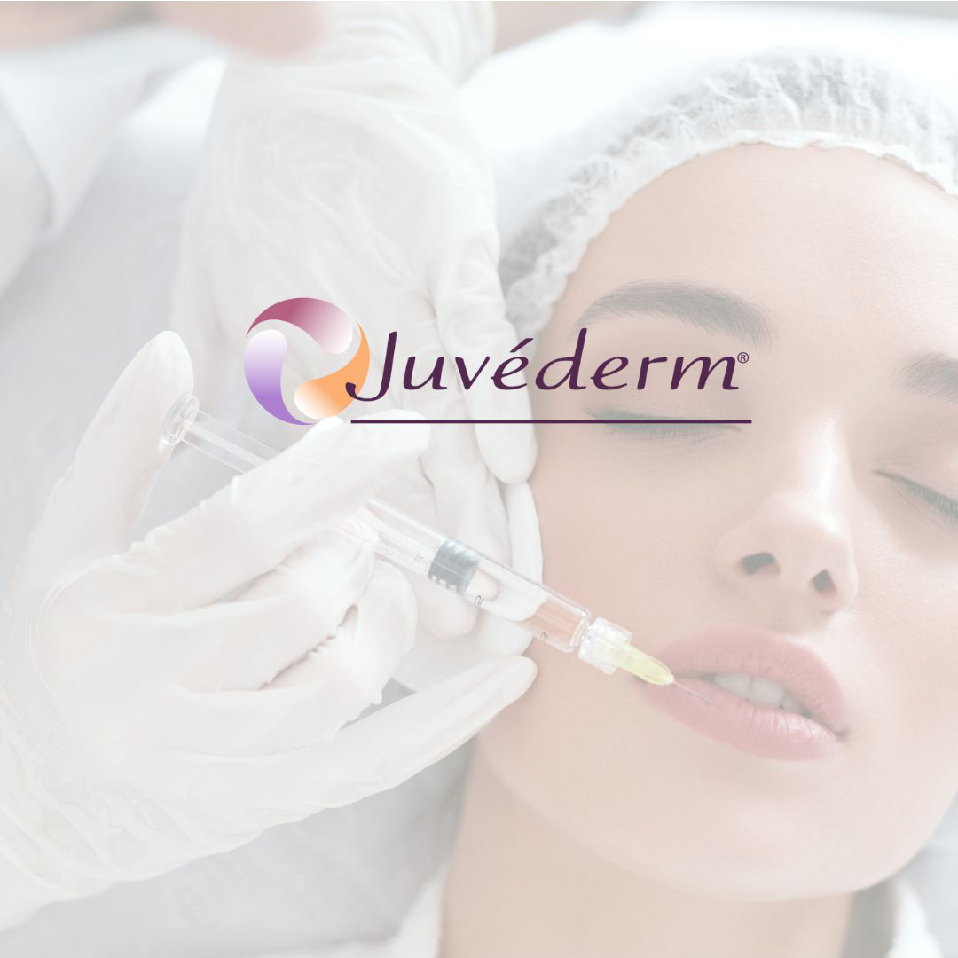 Aplicación de relleno de labios con ácido hialurónico Juvéderm en nuestro centro de Alcobendas.